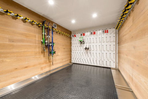 Elk At Falls - Kempsey Accommodation 2