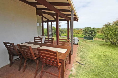 Ellensdale Cottage -Margaret River - Kempsey Accommodation 2