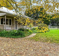 Elm Cottage - Kempsey Accommodation
