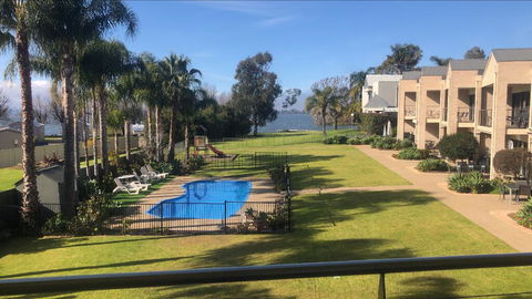 ELSINOR Townhouse 2 - Kempsey Accommodation 3