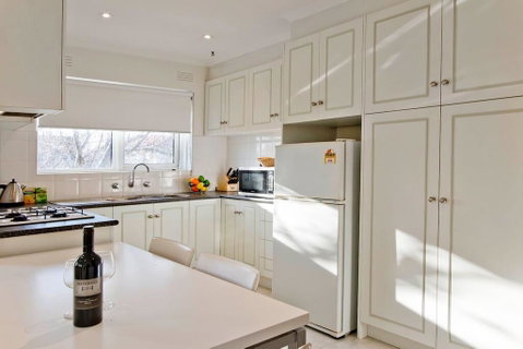 Elwood Seaside 2 Bed Retreat - Kempsey Accommodation 1