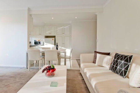 Elwood Seaside 2 Bed Retreat - Kempsey Accommodation 0