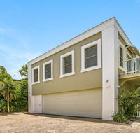 Enjoy the views Sunshine Beach - Kempsey Accommodation
