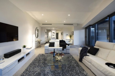 Eureka Tower - Kempsey Accommodation 2