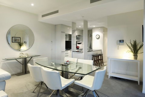 Eureka Tower - Kempsey Accommodation 3