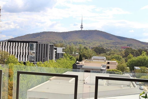 Executively Styled 2 Bed, 2 Bath, Perfect Location - Kempsey Accommodation 1