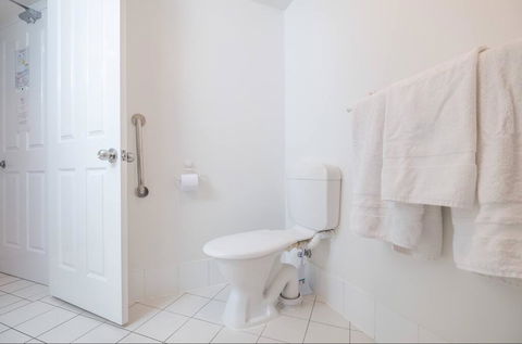 Fabulous Kangaroo Point 3 Bedroom Apartment - Kempsey Accommodation 2