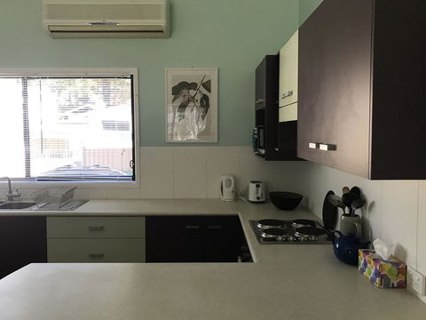 FAIRVIEW 25A - Waterfront Home - Kempsey Accommodation 1