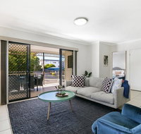 Family-Size Duplex in Quiet Neighbourhood - Kempsey Accommodation