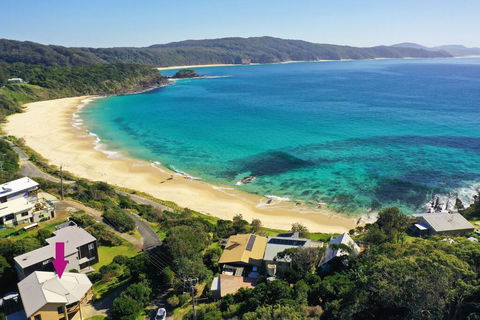 FAR SHORE - Kempsey Accommodation 0