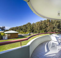 Fathoms 8 - Mollymook - Kempsey Accommodation