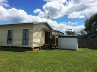 Flat 2 42 McMillan Rd