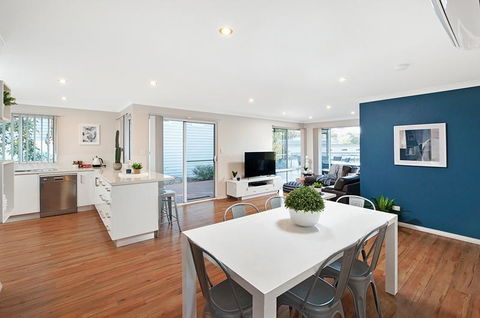 Forest View Villa - Kempsey Accommodation 0