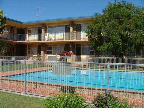 Forster Lodge 16, Cnr Wallis & West Streets, Forster - Kempsey Accommodation 0