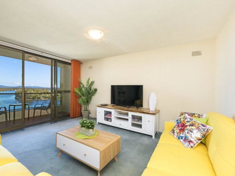 Forster Towers 54 With Lake And Ocean Views - Kempsey Accommodation 1