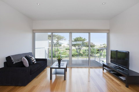 Four Kings Apartment - Deluxe 2br #3 - Kempsey Accommodation 1