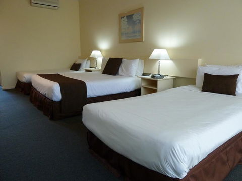 Frankston International - Kempsey Accommodation 2