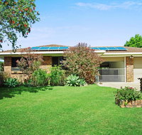 Freshly revovated Dog Friendly House walking distance to Waterfront - Kempsey Accommodation
