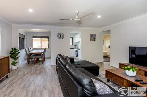 Freshly Revovated Dog Friendly House Walking Distance To Waterfront! - Kempsey Accommodation 1