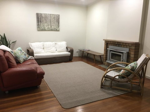 Funky Eco Beach House - Kempsey Accommodation 2