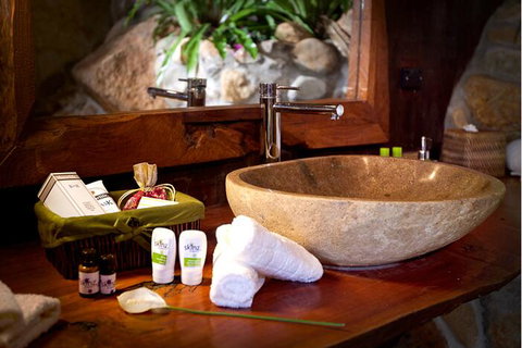 Gaiananda Treehouse - Kempsey Accommodation 2