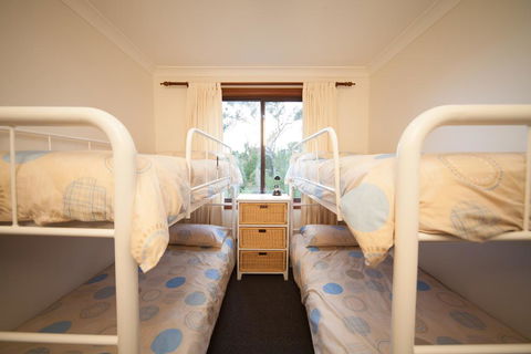Geebung Cottage - Kempsey Accommodation 3
