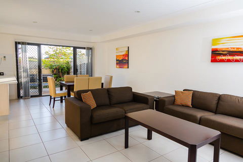 Gladstone Heights Executive Apartments - Kempsey Accommodation 1