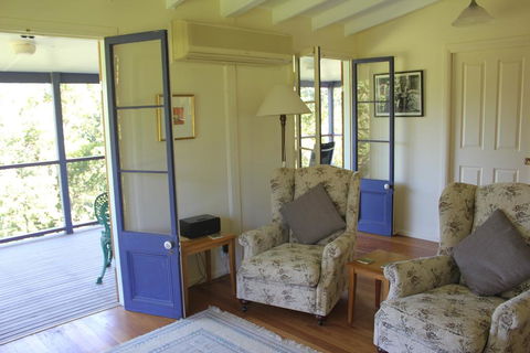 Glocca Morra Cottage - Kempsey Accommodation 1