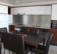 Gold Coast Chevron Apartment - Kempsey Accommodation