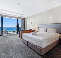 Gold Tower 20th Level Suite with Kitchenette - Kempsey Accommodation