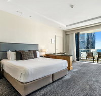 Gold Tower in the Oaks Hotel Surfers Paradise - 1020 - Kempsey Accommodation