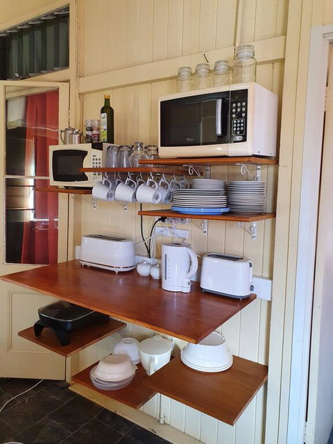 Golden Mt Rest On James - Kempsey Accommodation 3