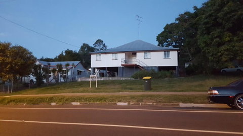 Golden Mt Rest On James - Kempsey Accommodation 1