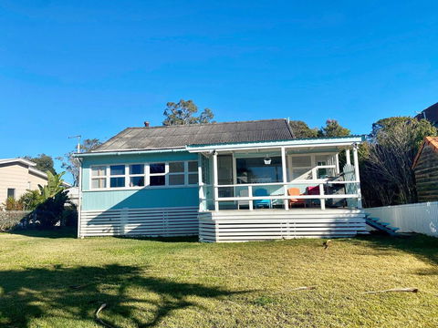 Golden Sands At Beachmere - Kempsey Accommodation 1
