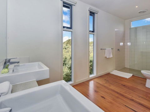 Golfers Paradise By The Beach - Kempsey Accommodation 2