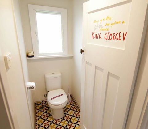Good Vibes, 18 East Street - Kempsey Accommodation 3