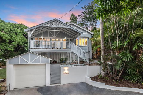 Gorgeous Home 3 Mins To Strand - Kempsey Accommodation 0