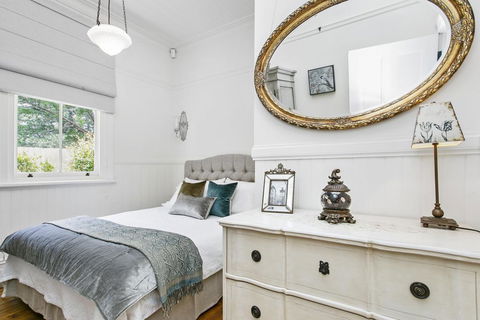 Gowan Brae Cottage - Kempsey Accommodation 0