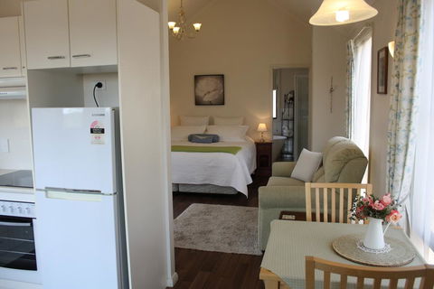 Grace Cottages - Kempsey Accommodation 3