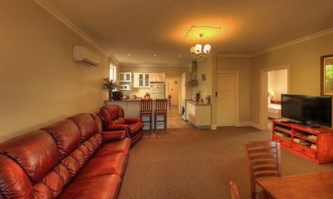 Grace's Spa Cottage - Kempsey Accommodation 1