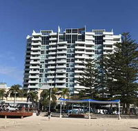 Grand Hotel Apartments Gold Coast by owner - Kempsey Accommodation