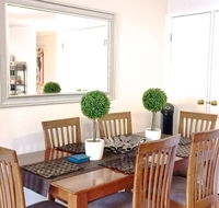 Great for families.Pool  kitchen - Kempsey Accommodation