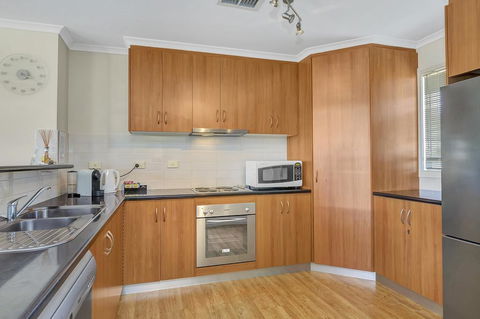 Green Reef Beach House - Kempsey Accommodation 2