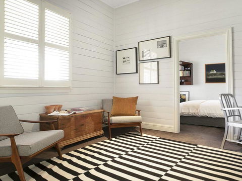 Greywood - Classic Highlands Charm & Serene Living - Kempsey Accommodation 2