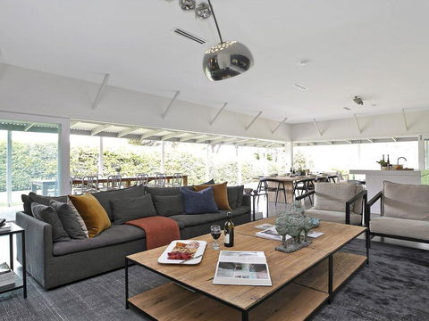 Greywood - Classic Highlands Charm & Serene Living - Kempsey Accommodation 3