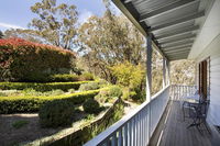 Gumview Cottage