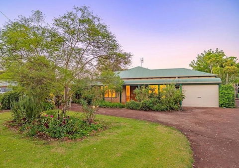 Hakea Haven - Kempsey Accommodation 0