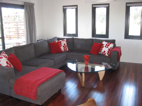 Hartzell One Seven - Kempsey Accommodation 1