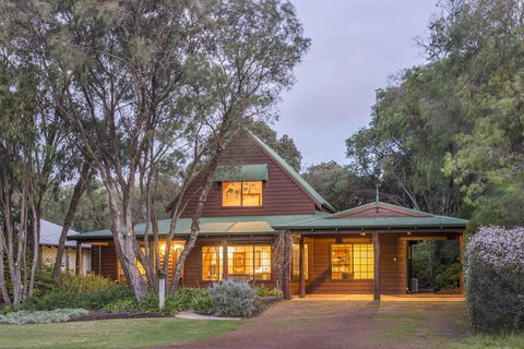 Havy's Home - Kempsey Accommodation 0