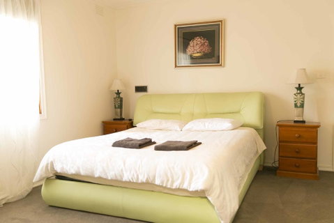 Hawthorn Holiday House - Kempsey Accommodation 1